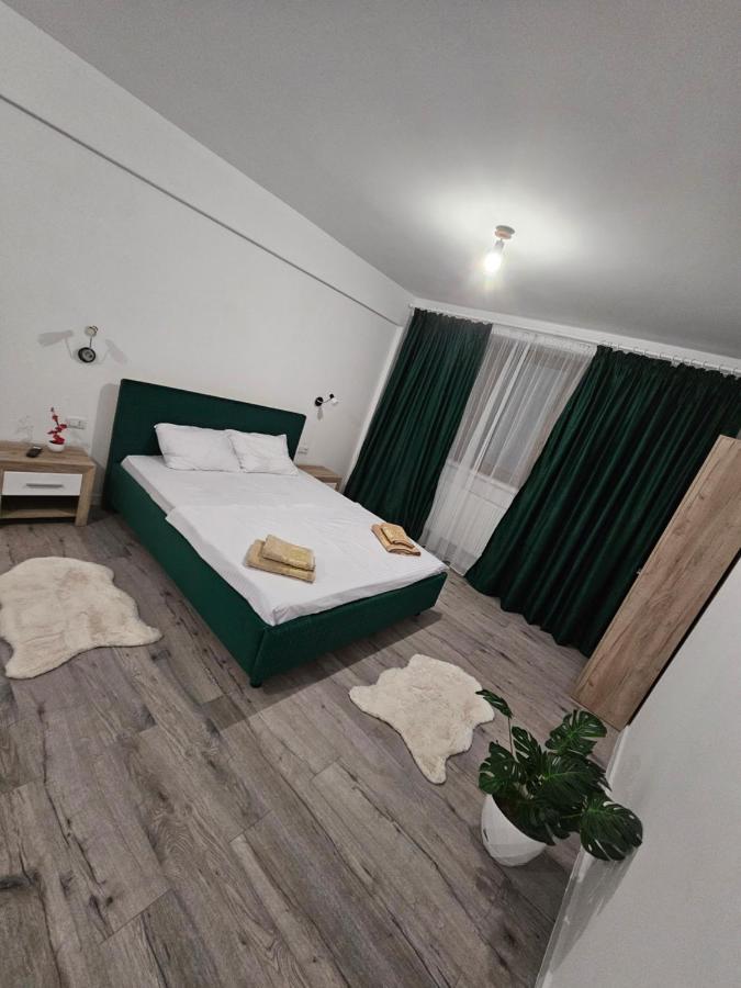 Didi Apartament Крайова Екстериор снимка