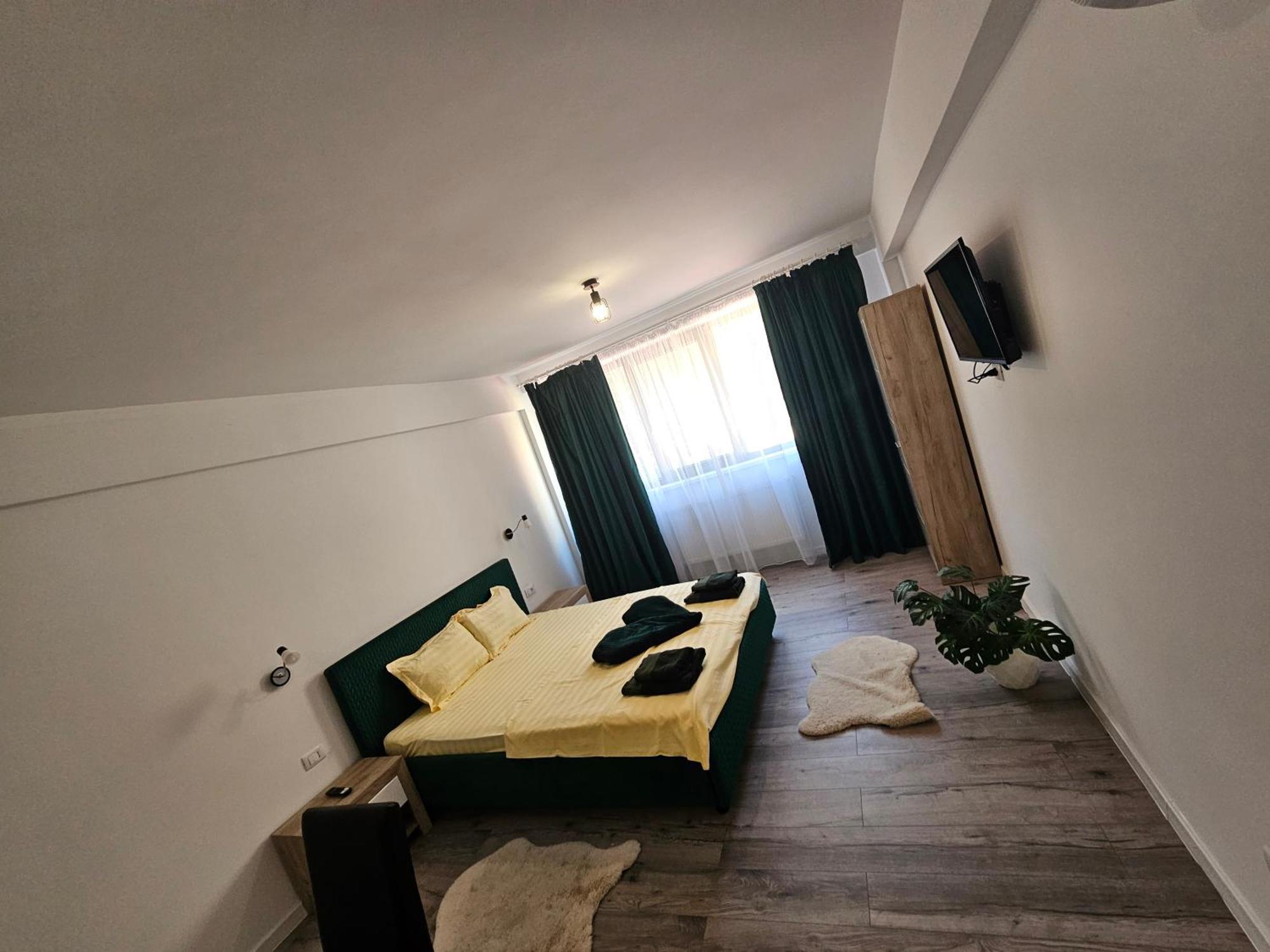 Didi Apartament Крайова Екстериор снимка
