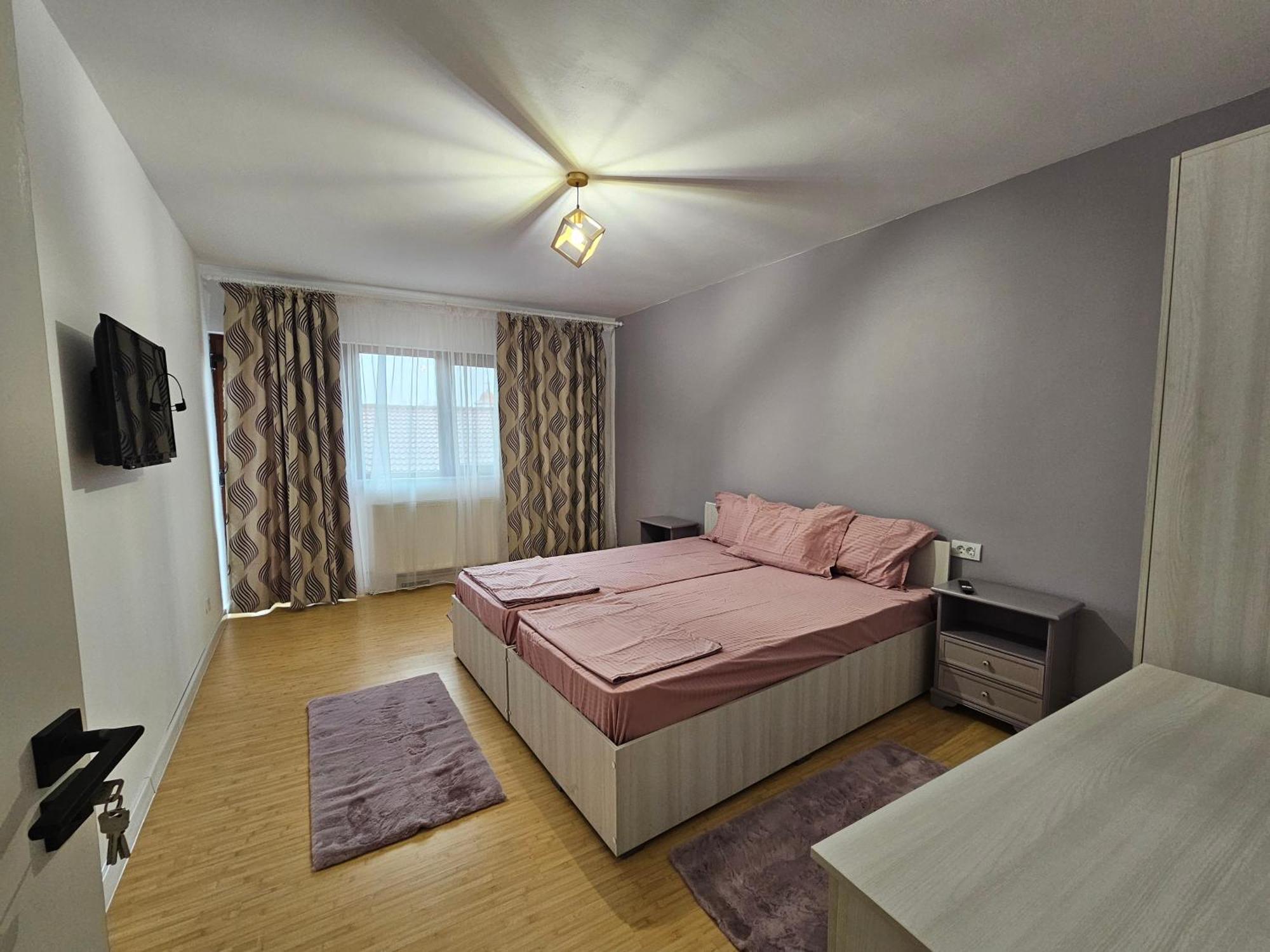 Didi Apartament Крайова Екстериор снимка